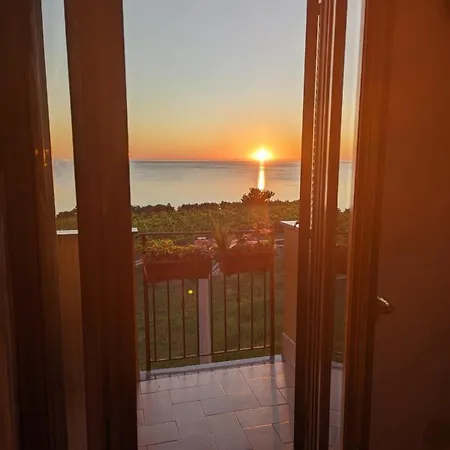 Apartment Tollywood Rent