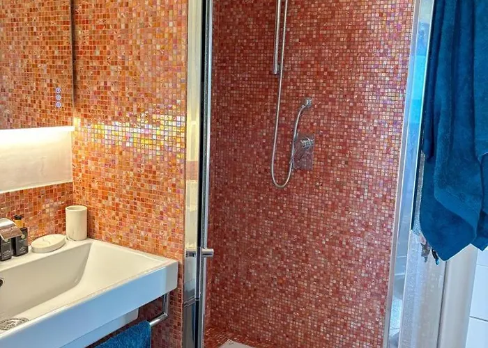 Tollywood Rent Apartament *